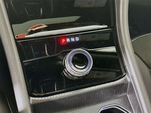 New 2025 Jeep Grand Cherokee Altitude image 11