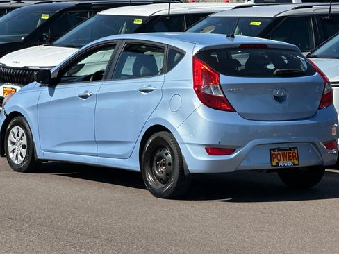 Used 2012 Hyundai Accent GS FWD image 6