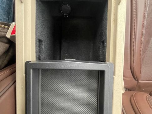 Used 2017 Subaru Outback 2.5i Limited image 29