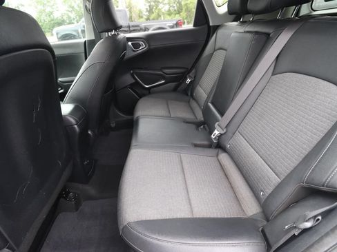 Used 2020 Kia Soul EX FWD image 12