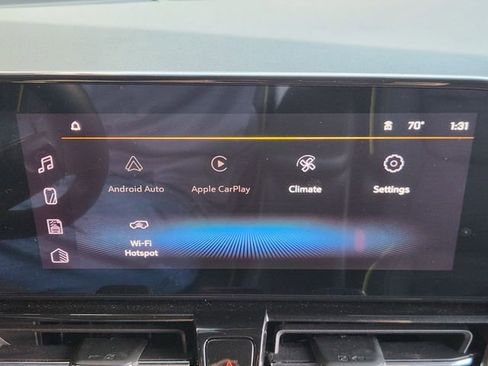 Used 2025 Chevrolet TrailBlazer ACTIV w/ Convenience Package image 14