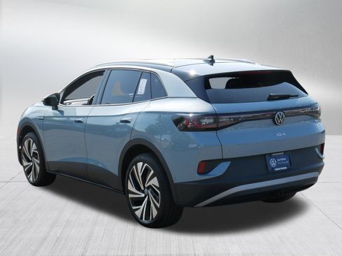 Certified 2025 Volkswagen ID.4 Pro S Plus AWD/4WD image 5