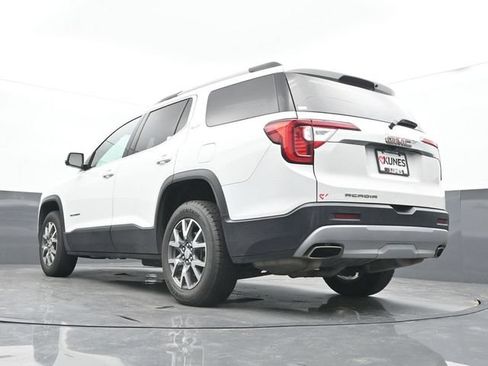 Used 2023 GMC Acadia SLT FWD image 29