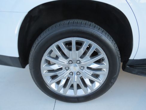 Used 2023 Chevrolet Tahoe LT image 10