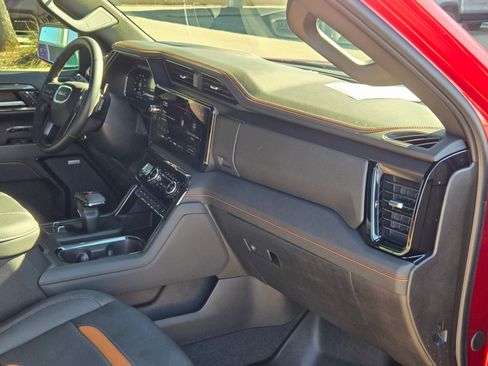 Certified 2024 GMC Sierra 1500 AT4 w/ Technology Package image 30