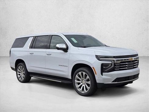 New 2026 Chevrolet Suburban Premier image 7