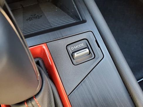 Certified 2025 Nissan Kicks SR image 22