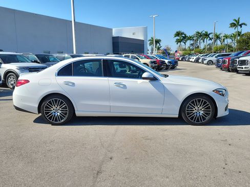 Used 2023 Mercedes-Benz C 300 Sedan w/ Exclusive Trim Package image 4
