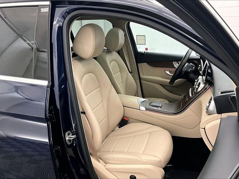 Certified 2022 Mercedes-Benz GLC 300 4MATIC image 6