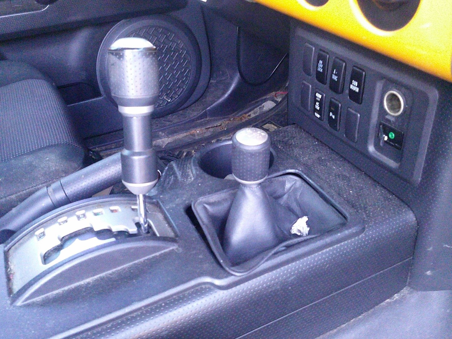 Used 2007 Toyota FJ Cruiser 4WD image 3