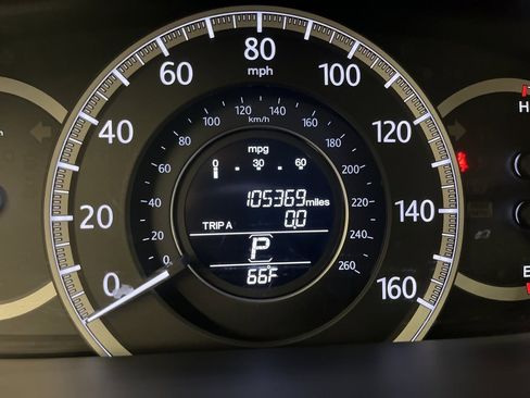 Used 2015 Honda Accord LX image 17