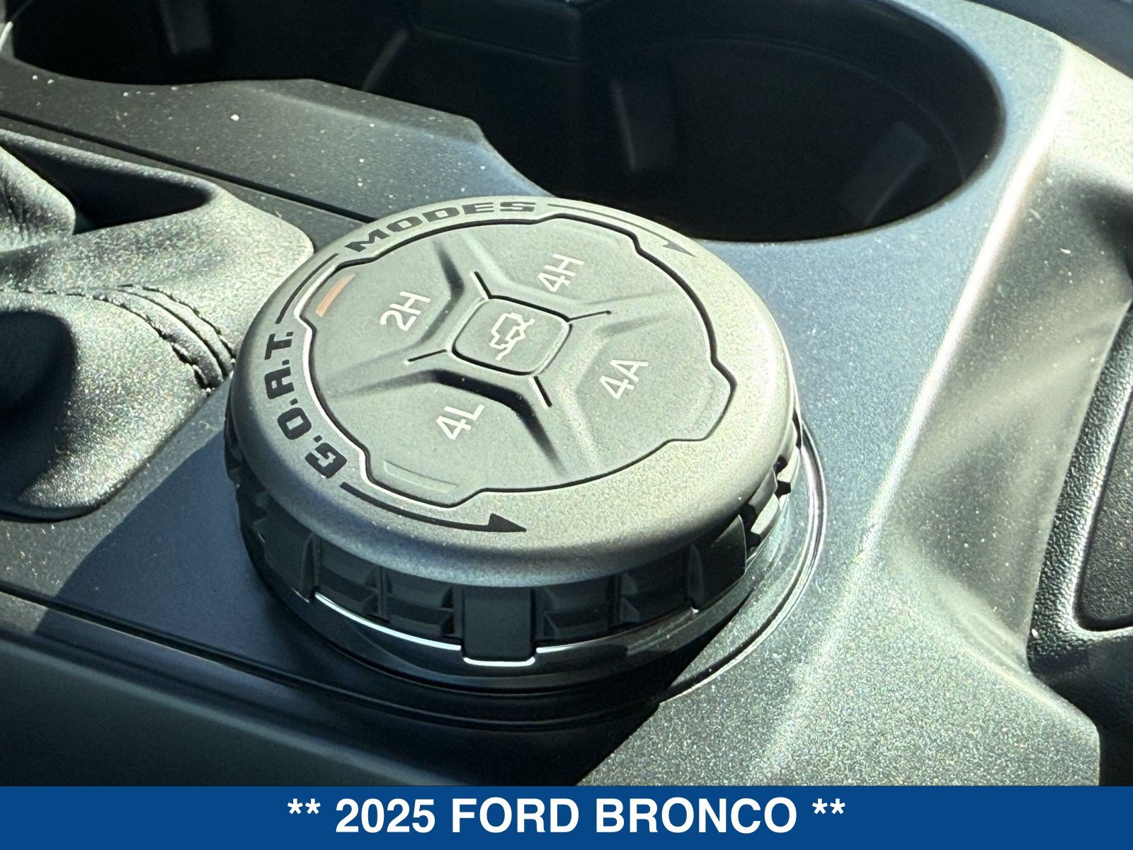 Used 2025 Ford Bronco Badlands AWD/4WD image 63