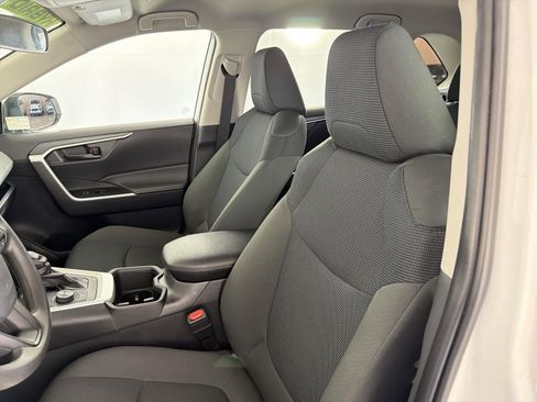 Used 2024 Toyota RAV4 LE image 24