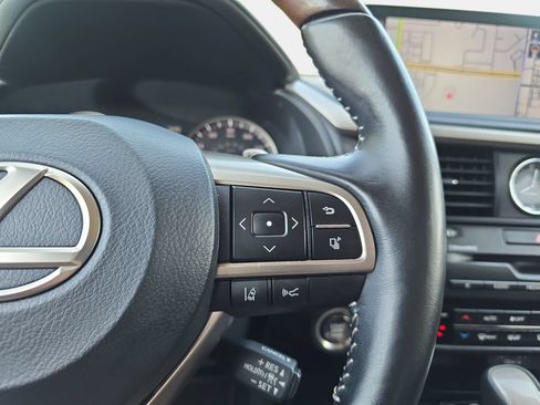 Used 2022 Lexus RX 350L FWD w/ Premium Package image 18