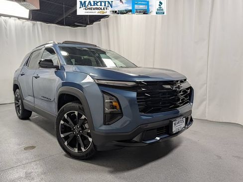 New 2027 Chevrolet Equinox RS w/ Convenience Package III AWD/4WD image 1