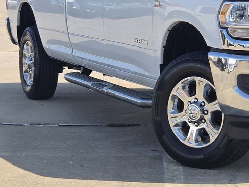 Used 2024 RAM 2500 Big Horn AWD/4WD image 11