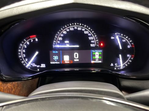 Used 2019 Cadillac CTS Luxury RWD image 5