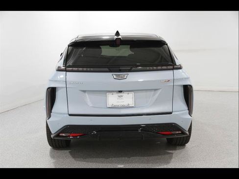 New 2026 Cadillac Lyriq V w/ LPO, Floor Liner Package AWD/4WD image 20