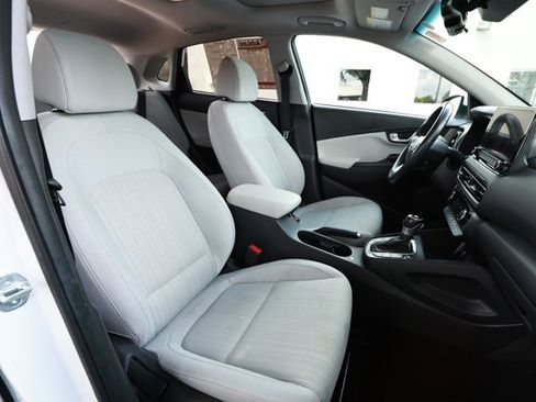 Used 2023 Hyundai Kona SEL w/ Convenience Package FWD image 29