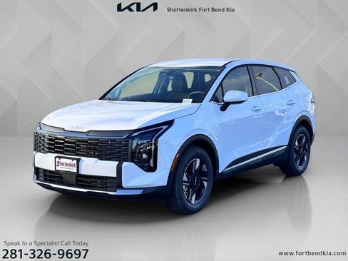 New 2026 Kia Sportage LX image 1