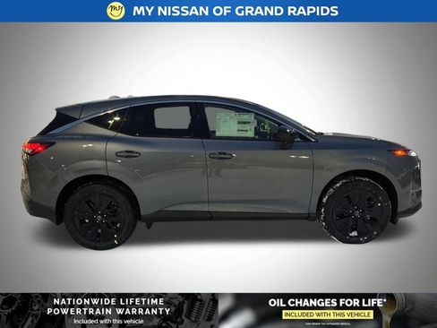 New 2026 Nissan Murano SV image 7