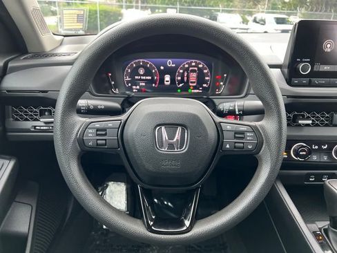 Used 2024 Honda Accord EX image 19