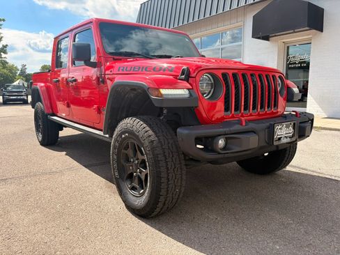 Used 2020 Jeep Gladiator Rubicon AWD/4WD image 2