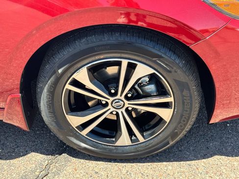 Used 2021 Nissan Sentra SV FWD image 8
