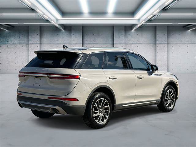 Used 2022 Lincoln Corsair FWD image 5