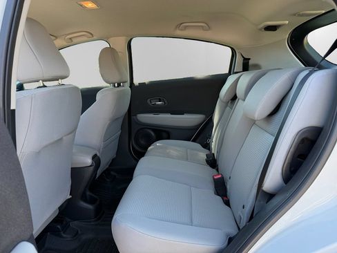 Used 2022 Honda HR-V LX image 13