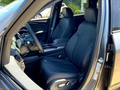 New 2026 Acura RDX SH-AWD image 9