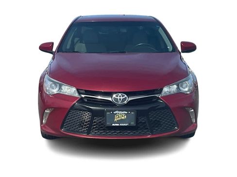 Used 2017 Toyota Camry XSE image 2