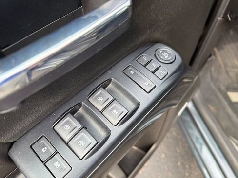 Used 2018 GMC Sierra 1500 SLT AWD/4WD image 14