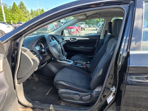 Used 2014 Nissan Sentra SV FWD image 19
