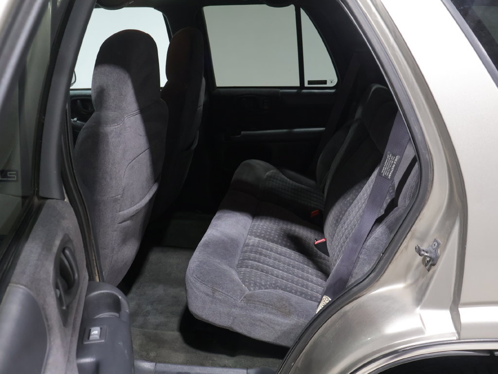 Used 1998 Chevrolet Blazer LS w/ Preferred Equipment Group RWD image 21