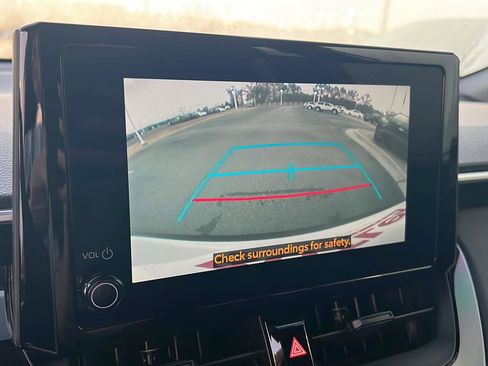 Certified 2023 Toyota Corolla Cross XSE image 26