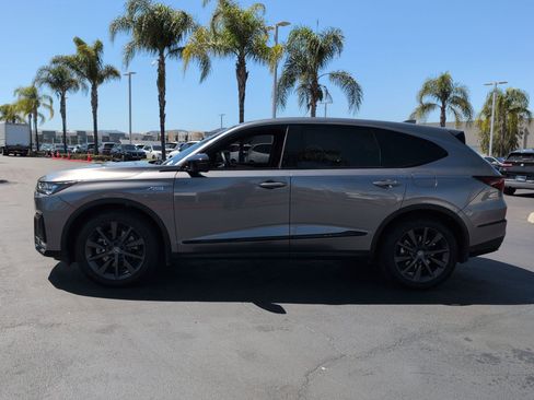 Used 2025 Acura MDX A-Spec AWD/4WD image 7