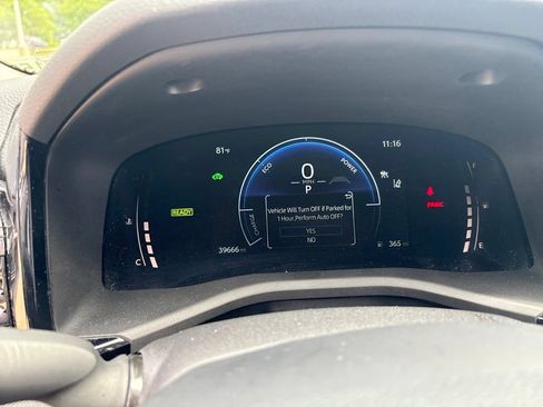 Used 2025 Toyota Camry LE FWD image 14
