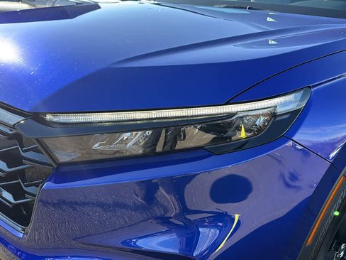 Used 2023 Honda CR-V Sport Touring image 9