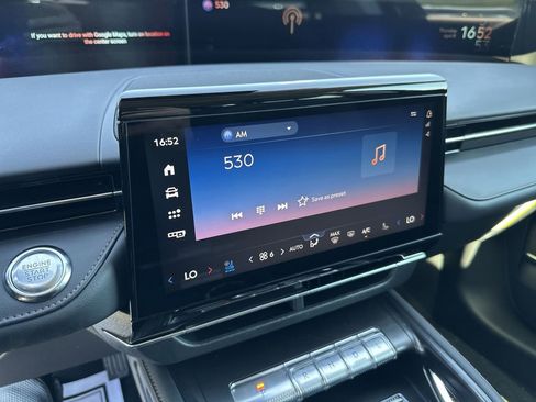 New 2026 Lincoln Nautilus Reserve w/ Jet Appearance Package AWD/4WD image 16