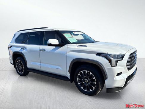 Certified 2023 Toyota Sequoia Limited AWD/4WD image 8