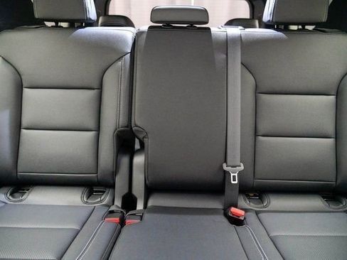 New 2026 Chevrolet Traverse LT w/ Enhanced Driving Package image 27