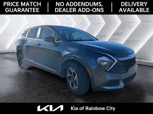 Used 2023 Kia Sportage LX image 4
