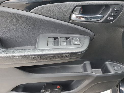 Used 2018 Honda Pilot Elite image 20