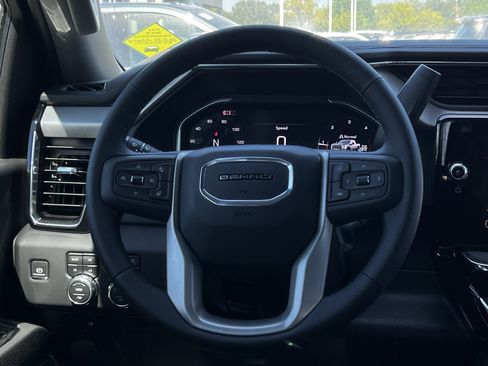 New 2025 GMC Sierra 2500 Denali w/ Technology Package image 11