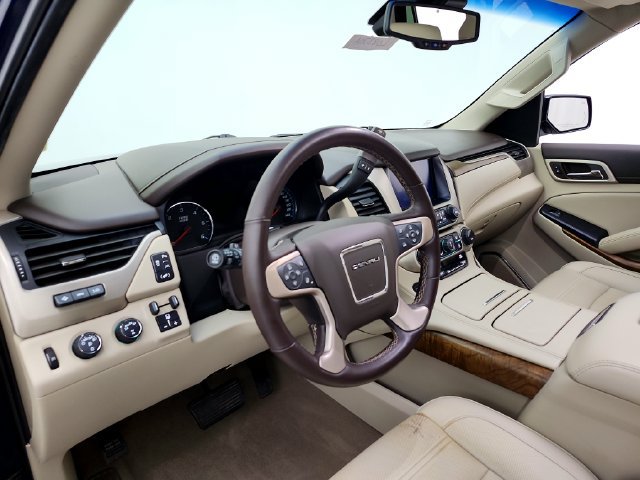 Used 2020 GMC Yukon Denali AWD/4WD image 20