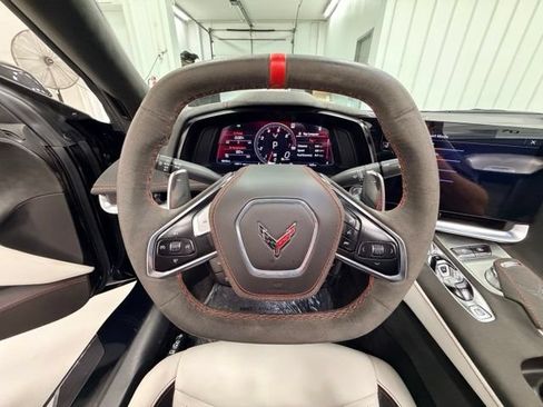 Certified 2023 Chevrolet Corvette Stingray Premium Conv w/ Z51 Performance Package RWD image 11