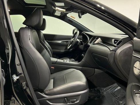 Certified 2025 INFINITI QX55 Essential image 31