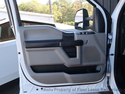 Used 2019 Ford F250 XL w/ Power Equipment Group image 13