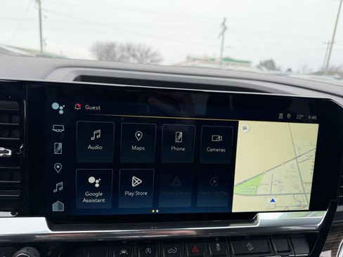 Used 2025 Chevrolet Silverado 1500 LT Trail Boss w/ Convenience Package II image 8